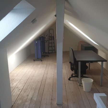 45 M² Maisonette-Wohnung In Uni-/Hauptbahnhofnaehe Duisburg Exterior photo