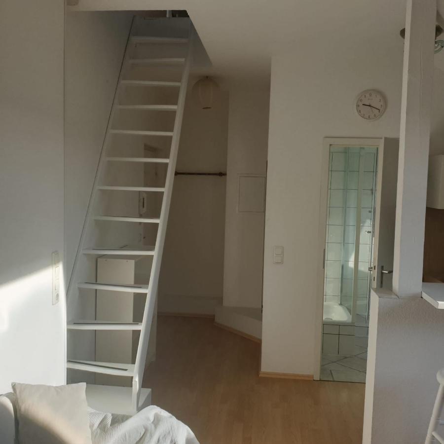 45 M² Maisonette-Wohnung In Uni-/Hauptbahnhofnaehe Duisburg Exterior photo